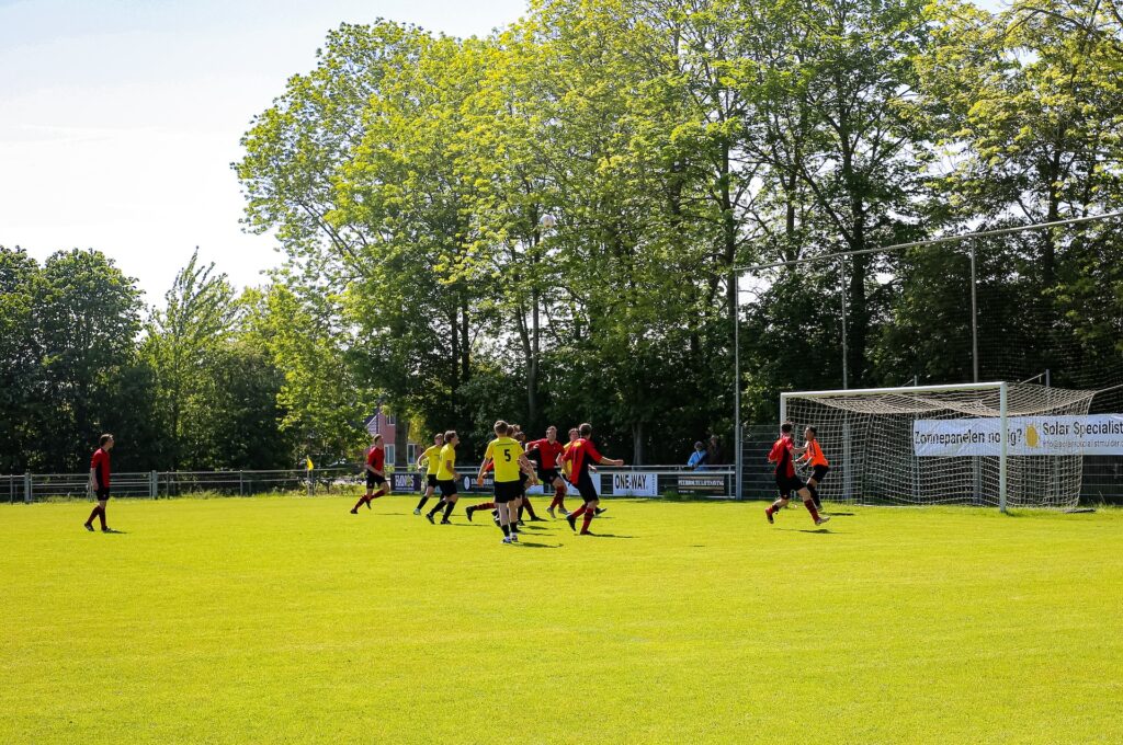 VV Warffum 1 - VV Eenrum 1